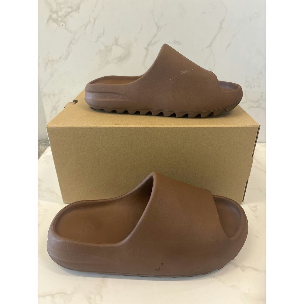 Yeezy Adidas Slides - Good Condition - Picture 5 of 5